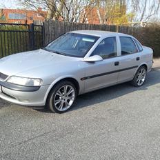Opel Vectra B Sedan