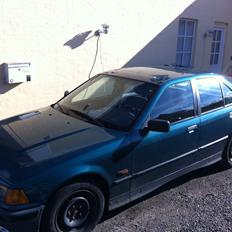 BMW E36 325I Sedan