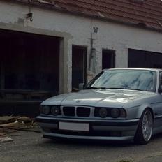 BMW e34 525 td/s solgt