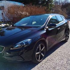 Volvo V40 D4 Aut. Summum D-Line (Solgt)