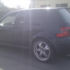 VW Golf 4