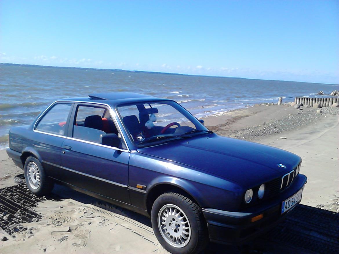 BMW E30 318I billede 2