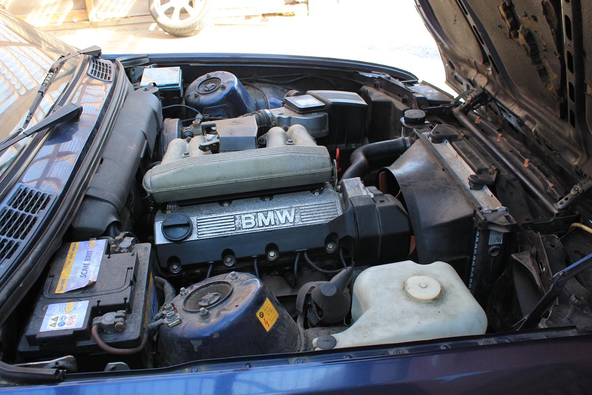 BMW E30 318I billede 10