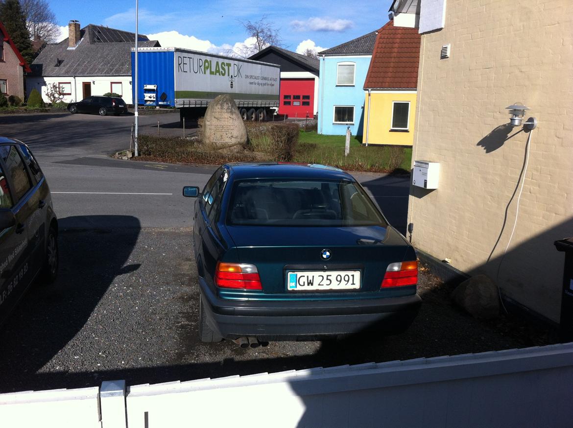 BMW E36 325I Sedan billede 3