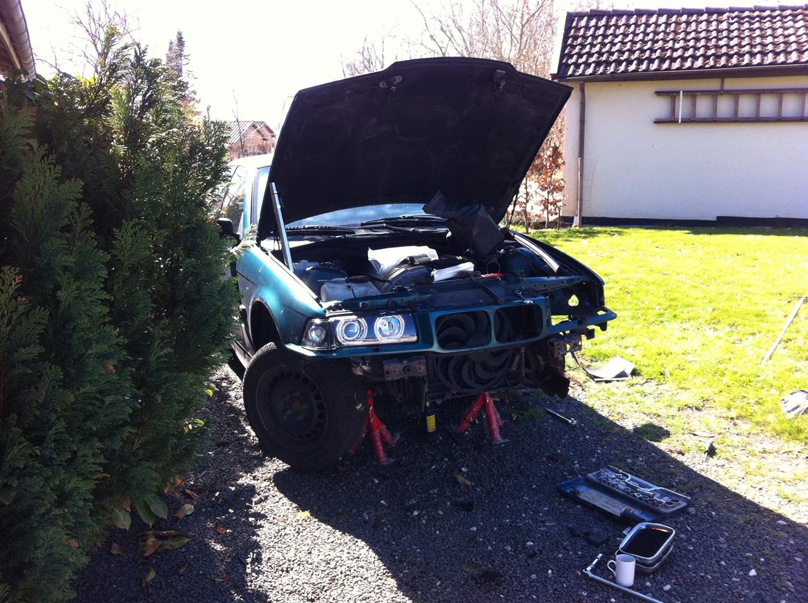 BMW E36 325I Sedan billede 6