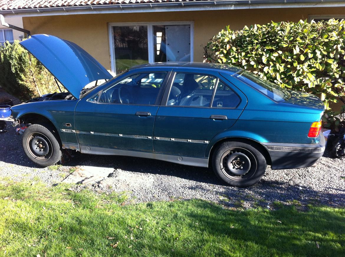 BMW E36 325I Sedan billede 5