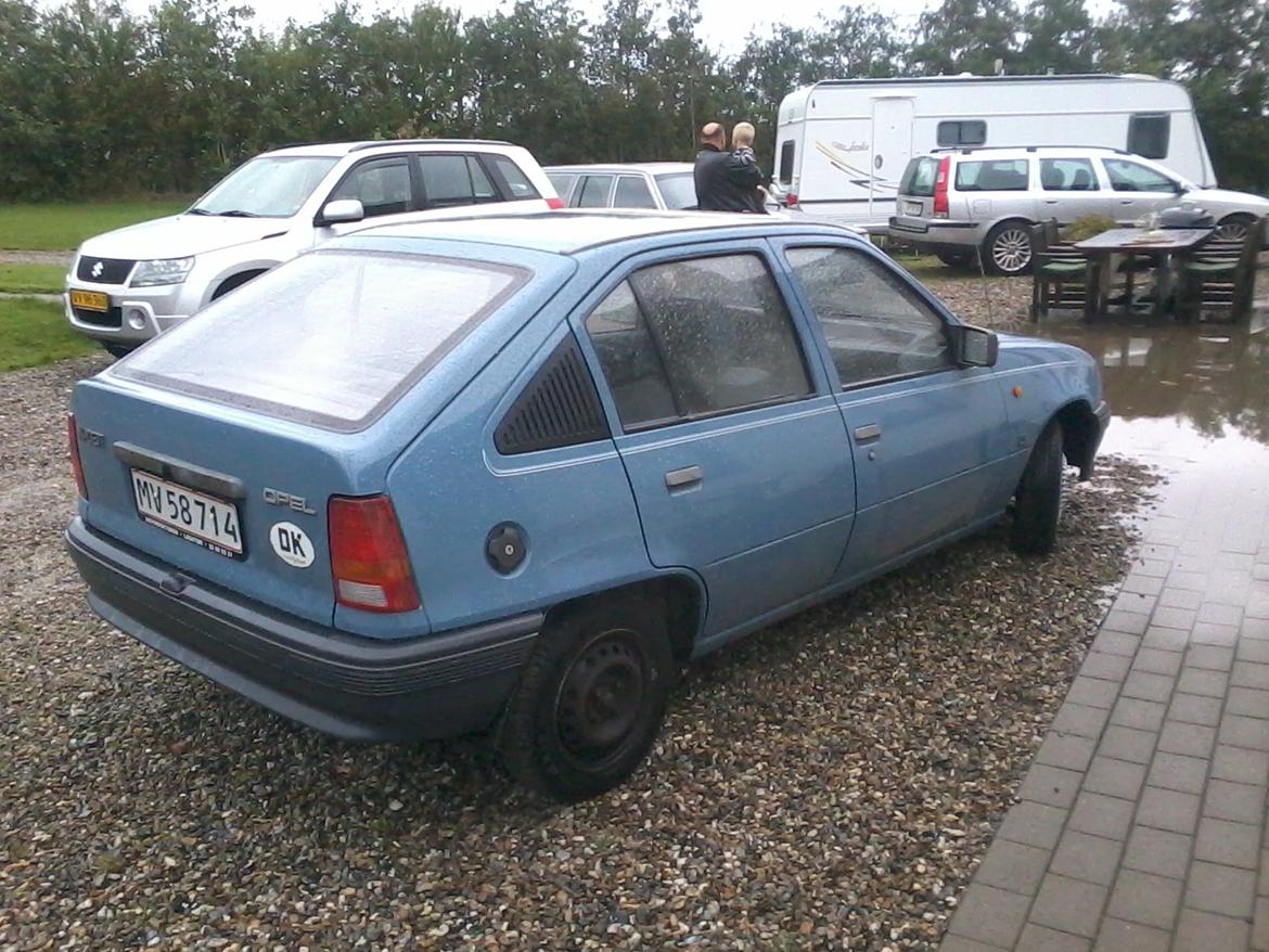 Opel Kadett E 1.2 billede 3
