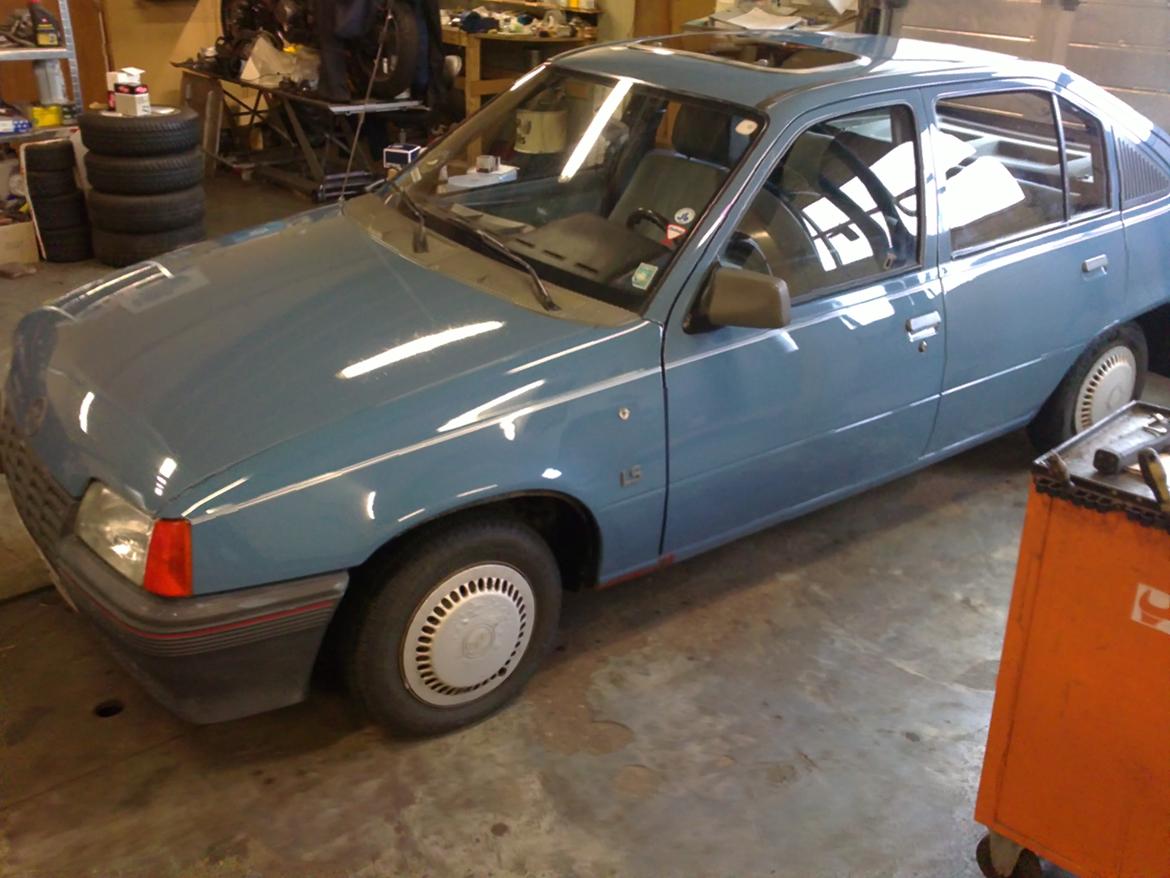Opel Kadett E 1.2 billede 14