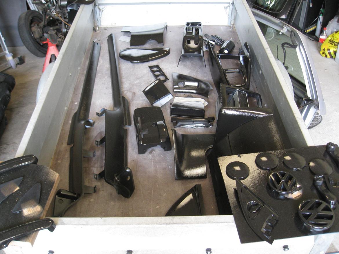 VW Golf 4 1.8 20V - Alle interiør dele autolakeret og klar til montering billede 17