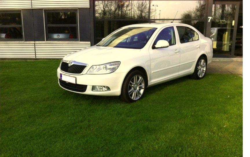 Skoda Octavia 2.0 TDI Ambiente  (SOLGT) billede 9