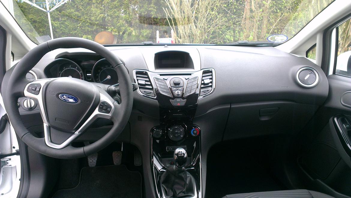 Ford fiesta 1,0 SCTI Titanium 125 billede 12