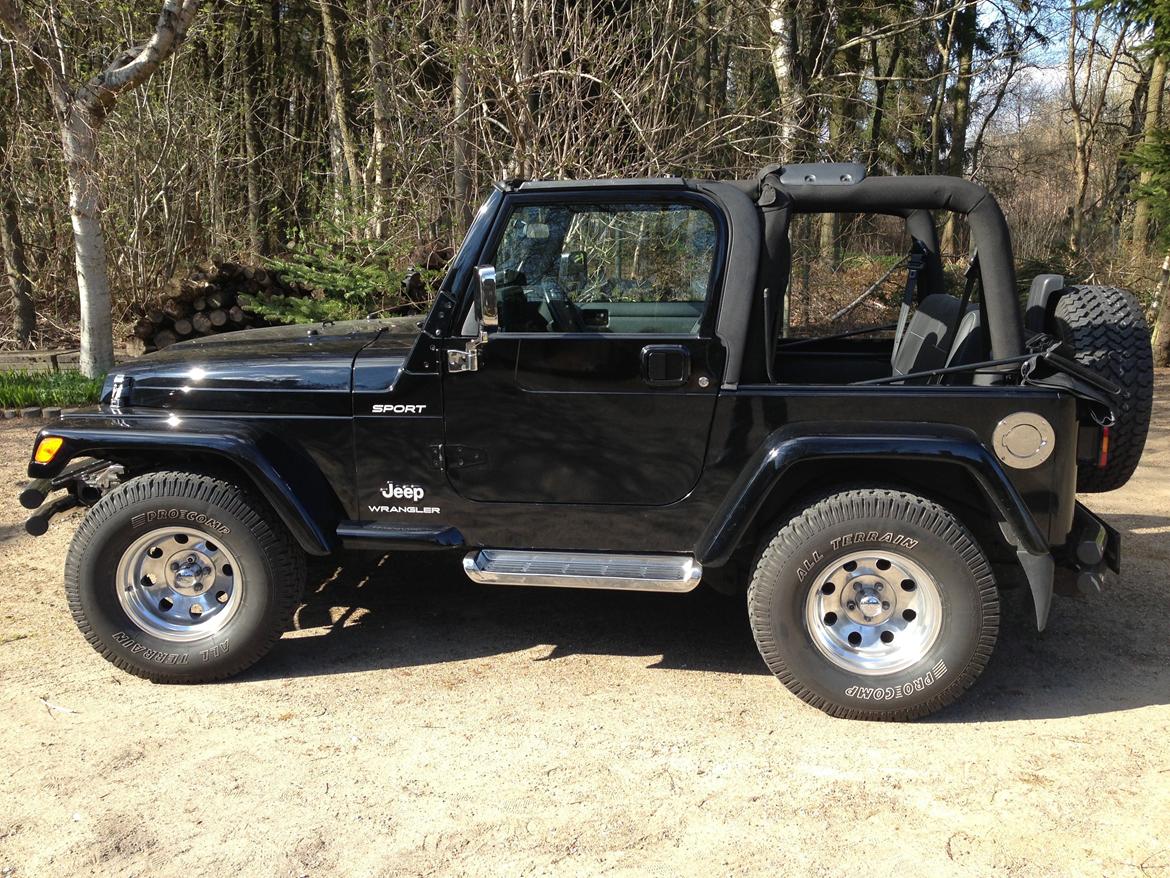 Jeep Wrangler Sport 4x4, Soft Top, TJ (SOLGT) billede 1