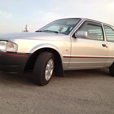 Ford Escort mk4 savoy