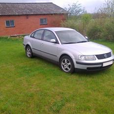 VW Passat den grå basse