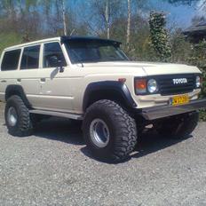 Toyota Landcruiser HJ 60 / 61