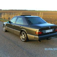 Mercedes Benz 300 turbo diesel sportsline