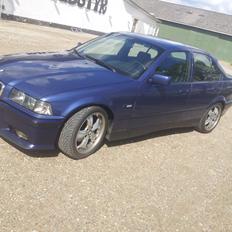 BMW E36 318i