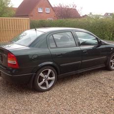 Opel astra g sedan 1.6