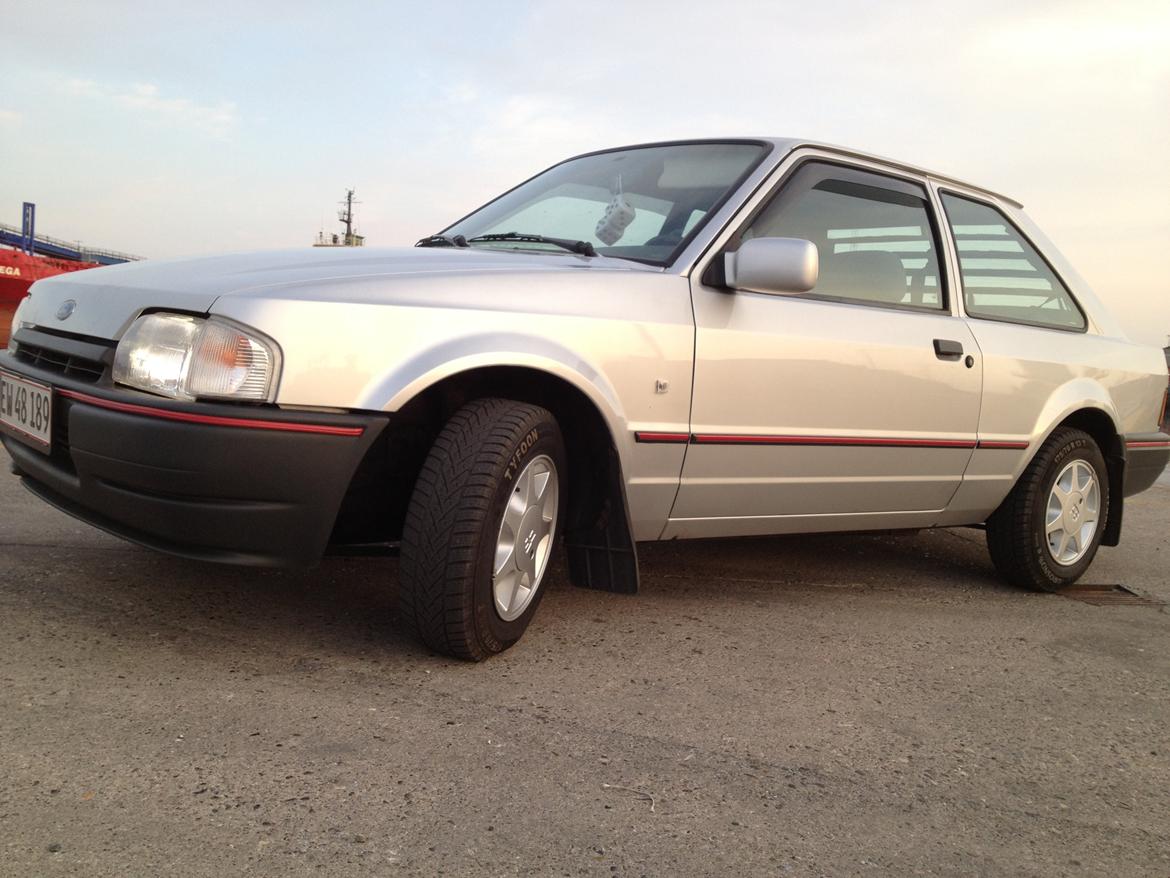 Ford Escort mk4 savoy billede 1