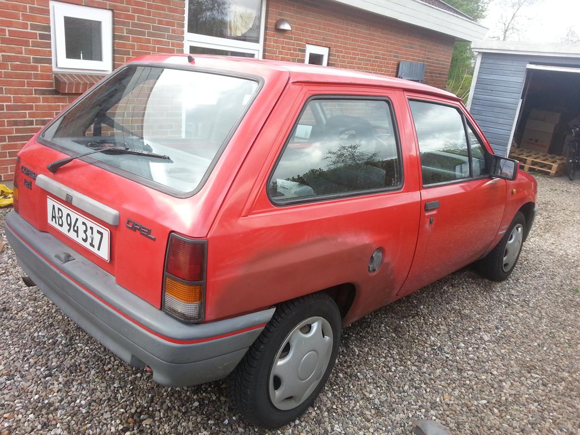 Opel Corsa A - Svejst ny skærm i.  billede 11