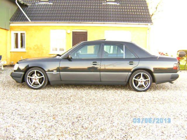 Mercedes Benz 300 turbo diesel sportsline billede 1