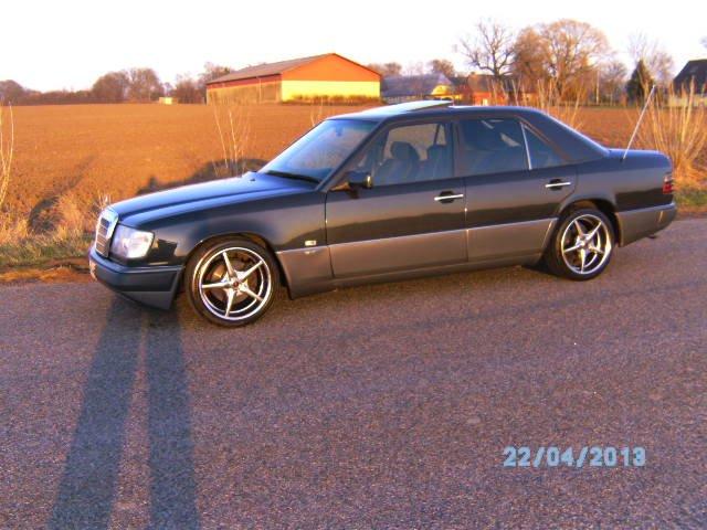 Mercedes Benz 300 turbo diesel sportsline billede 2