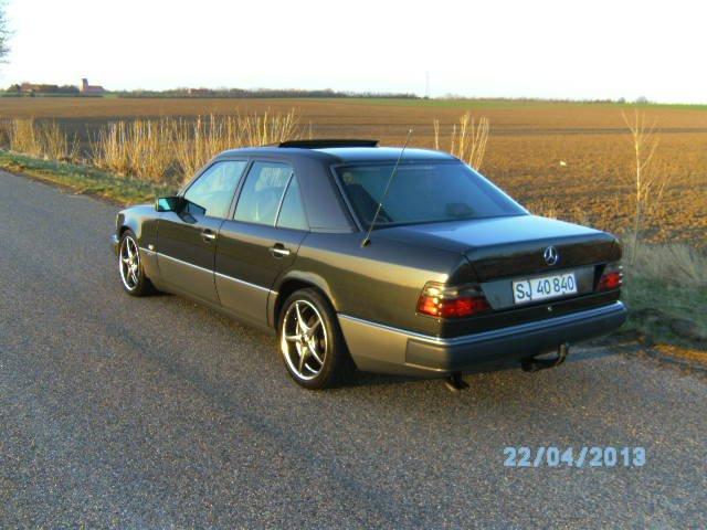 Mercedes Benz 300 turbo diesel sportsline billede 3