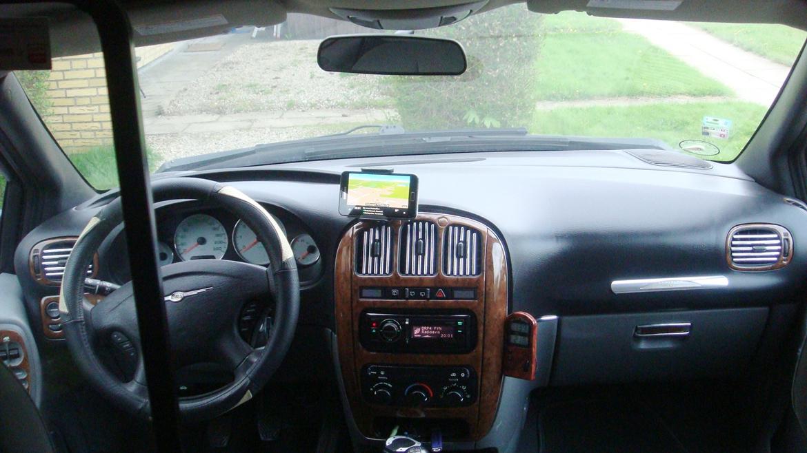 Chrysler Grand Voyager 2,4 SE Van billede 5