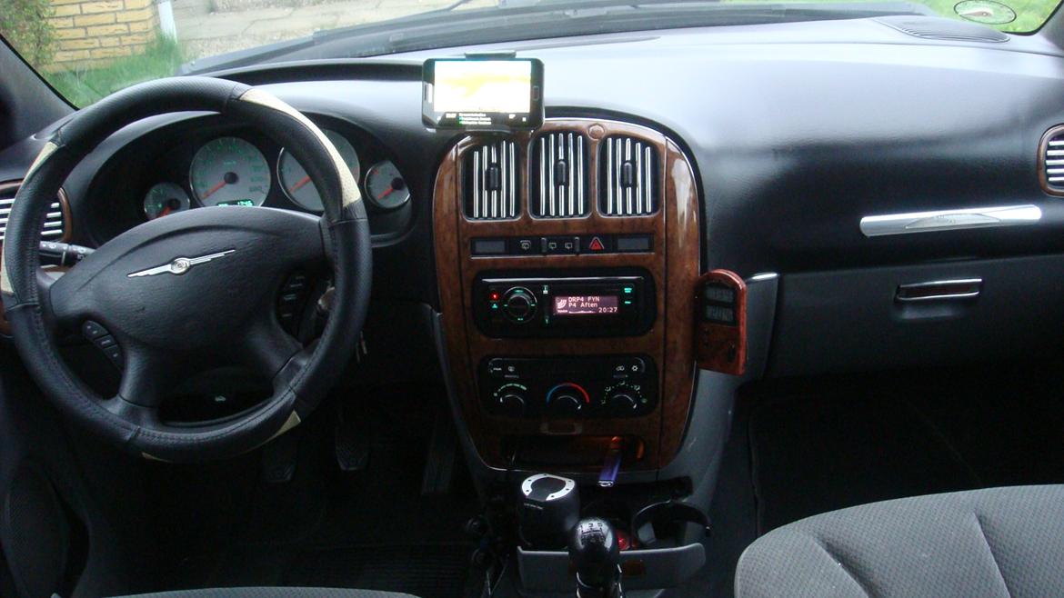 Chrysler Grand Voyager 2,4 SE Van billede 15