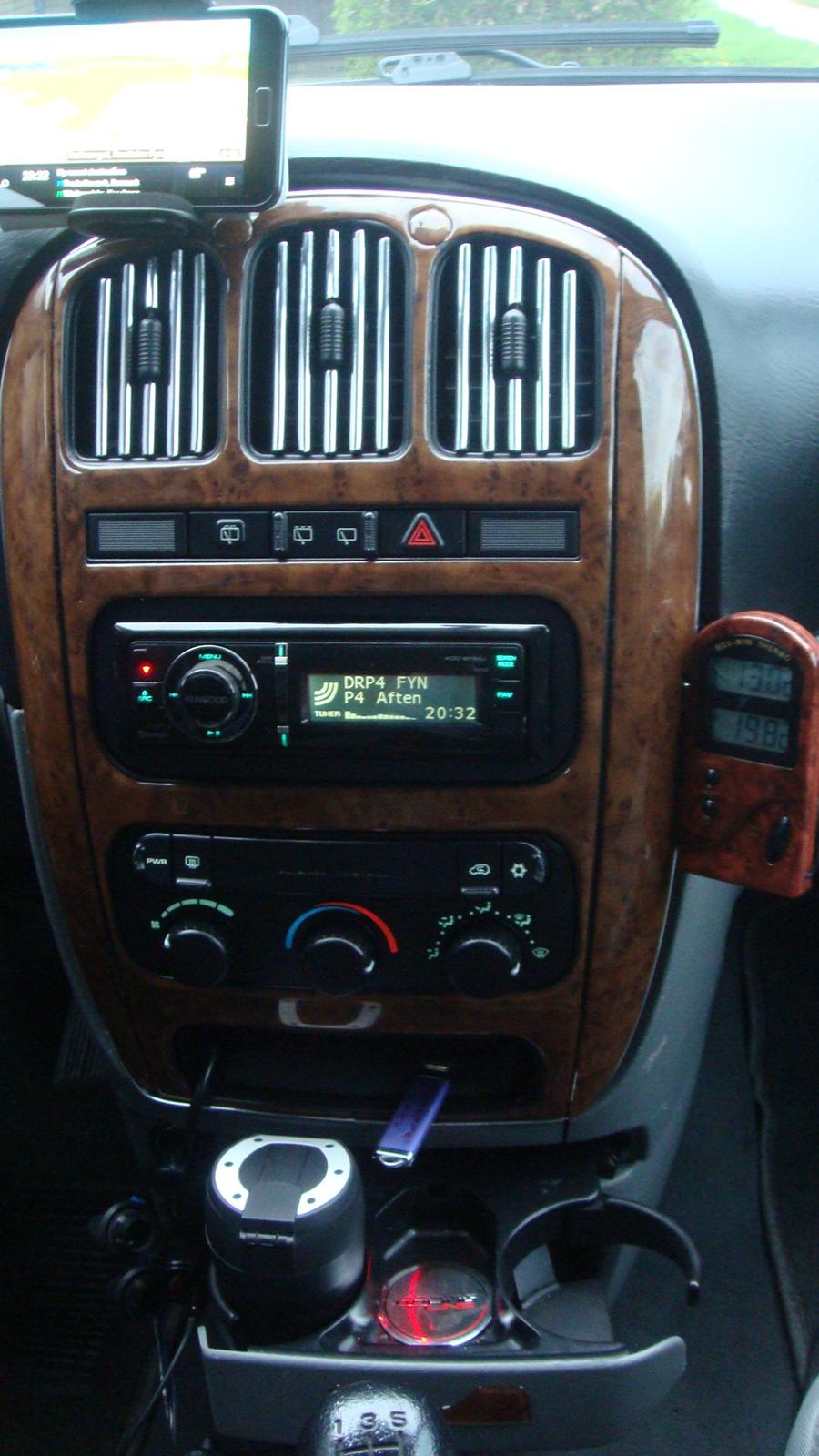 Chrysler Grand Voyager 2,4 SE Van billede 20