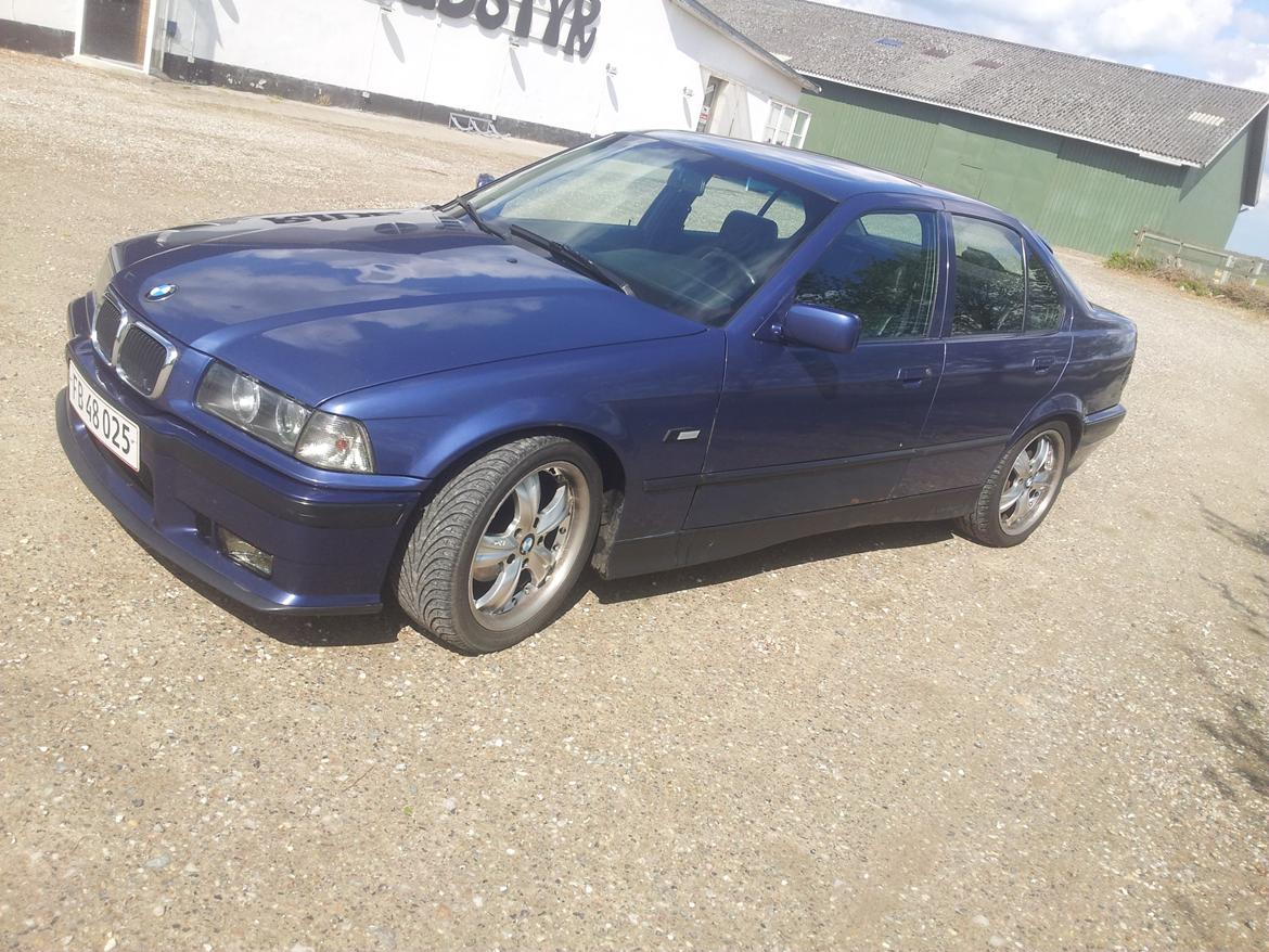 BMW E36 318i billede 3