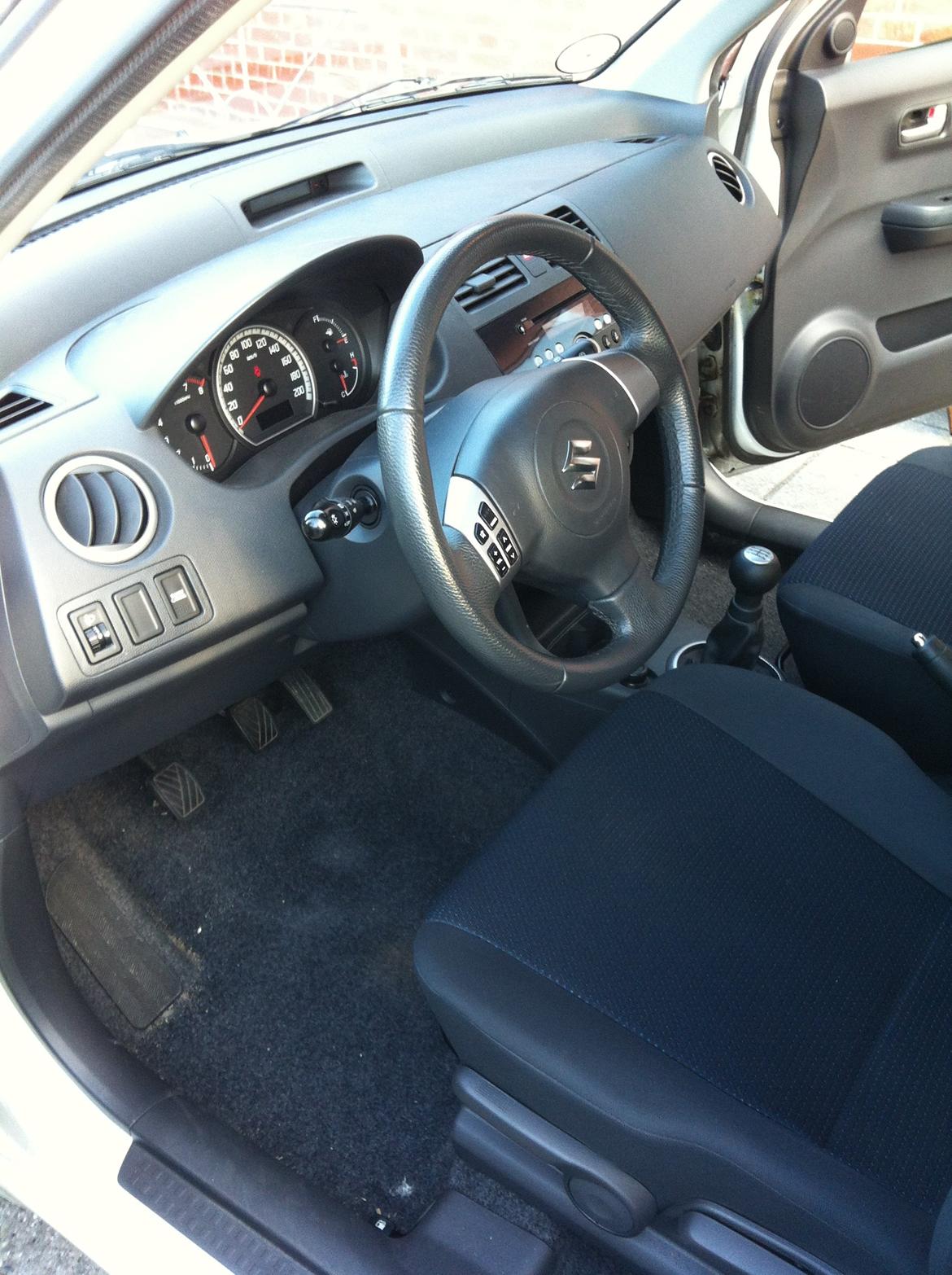 Suzuki Swift 1,5 GL-S billede 7