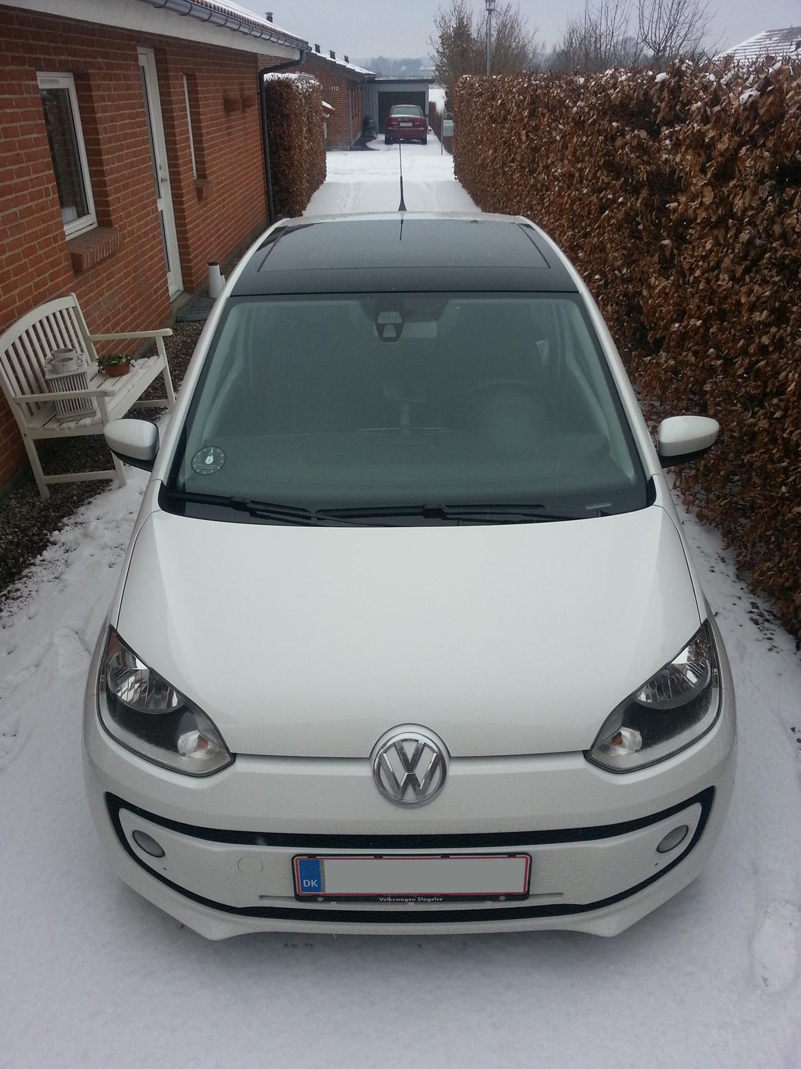 VW Move Up! 75Hk Bmt - Panorama - På leveringsdagen i Marts billede 8