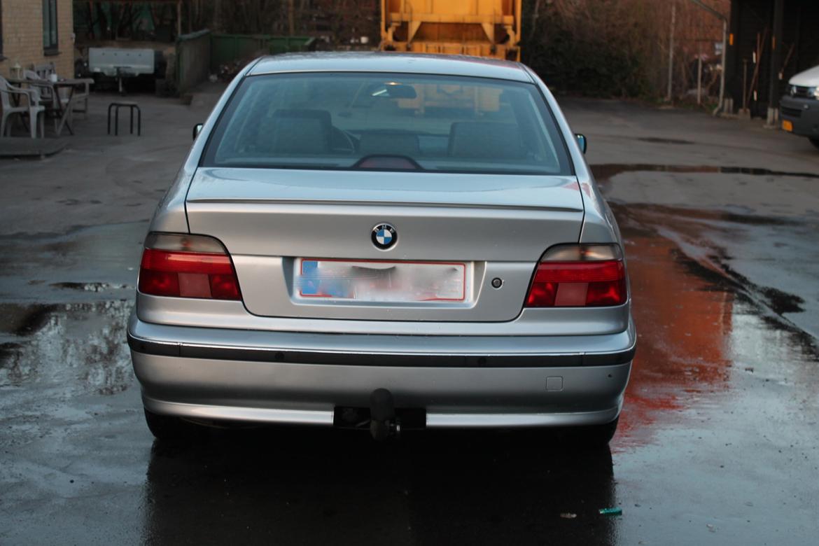 BMW 523i billede 8