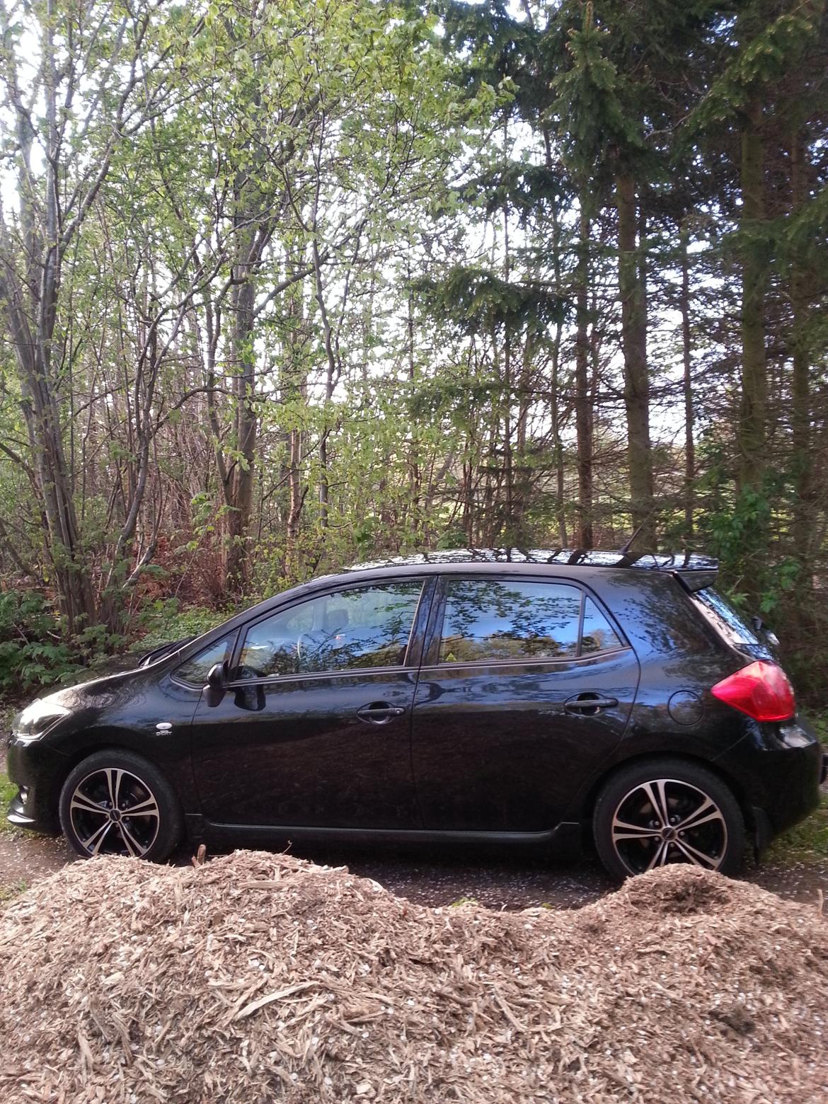 Toyota Auris 2,2 D-CAT billede 3