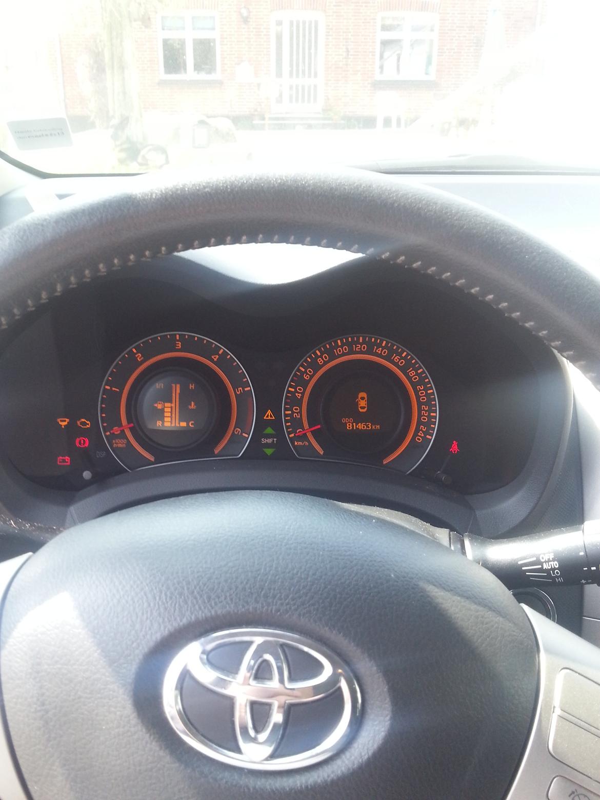 Toyota Auris 2,2 D-CAT billede 7