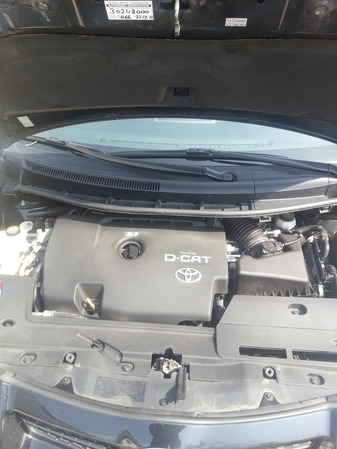 Toyota Auris 2,2 D-CAT billede 9