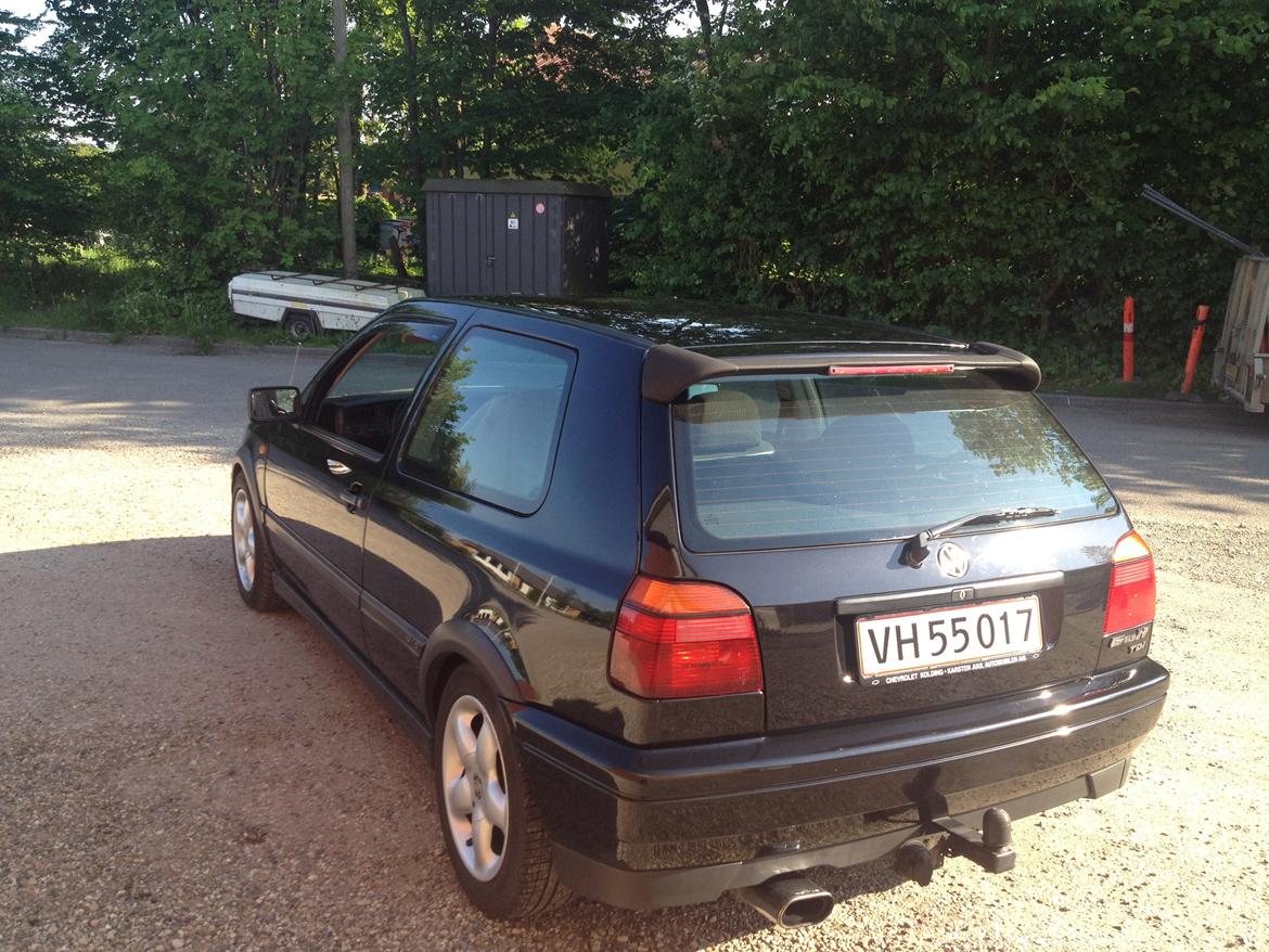 VW Golf III TDi > SOLGT billede 3
