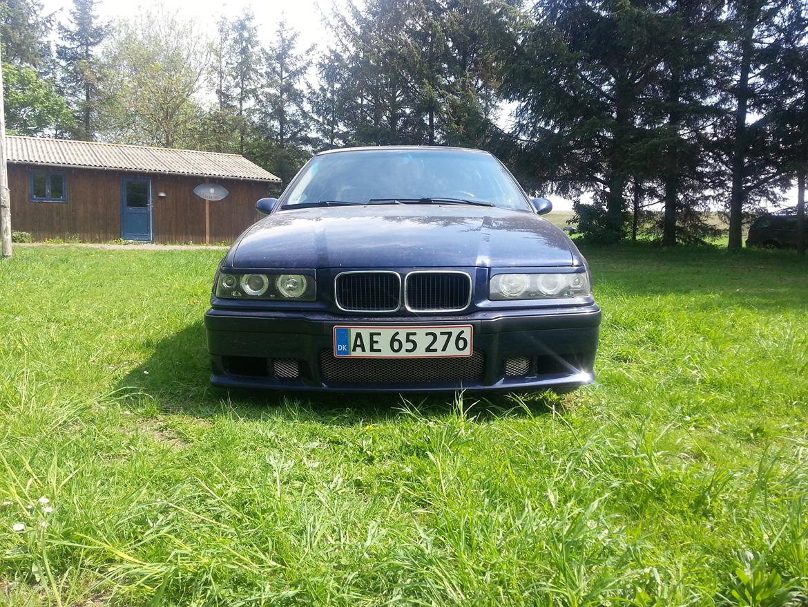 BMW e36 320i (SOLGT) billede 16