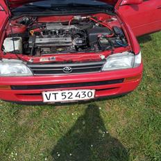 Toyota Corolla 1.6 Gls stc