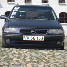 Opel astra f caravan