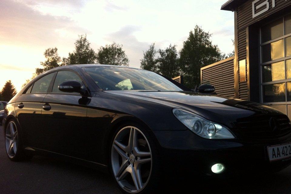 Mercedes Benz Cls (BLACK EDITION) billede 1