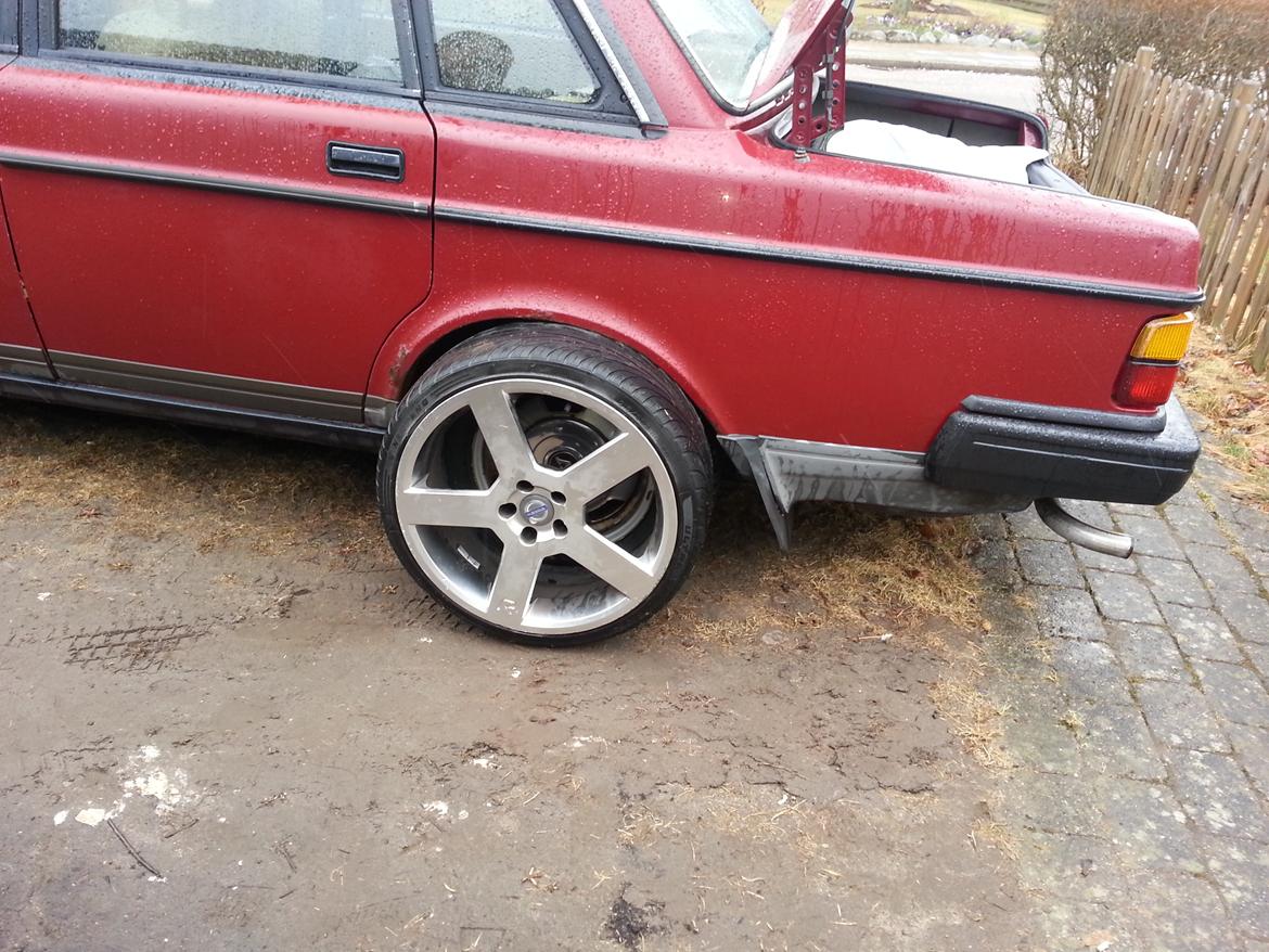 Volvo 240 2.3 DL billede 4