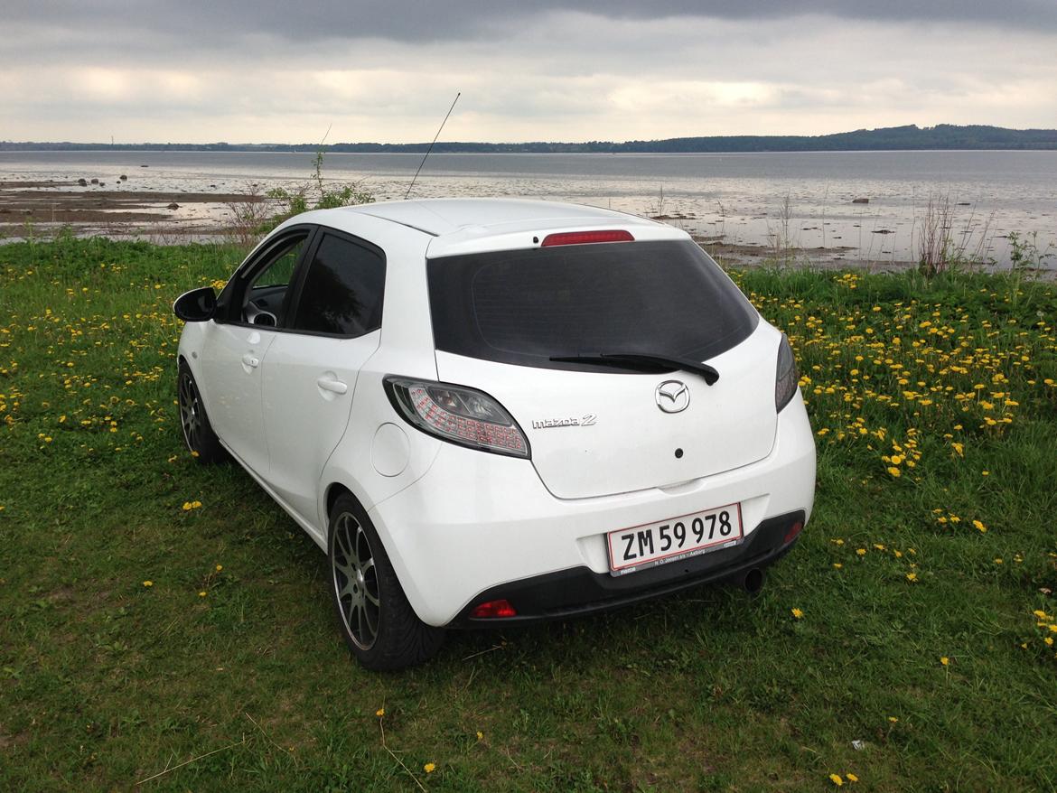 Mazda 2 DE 1,3 Hatchback billede 2