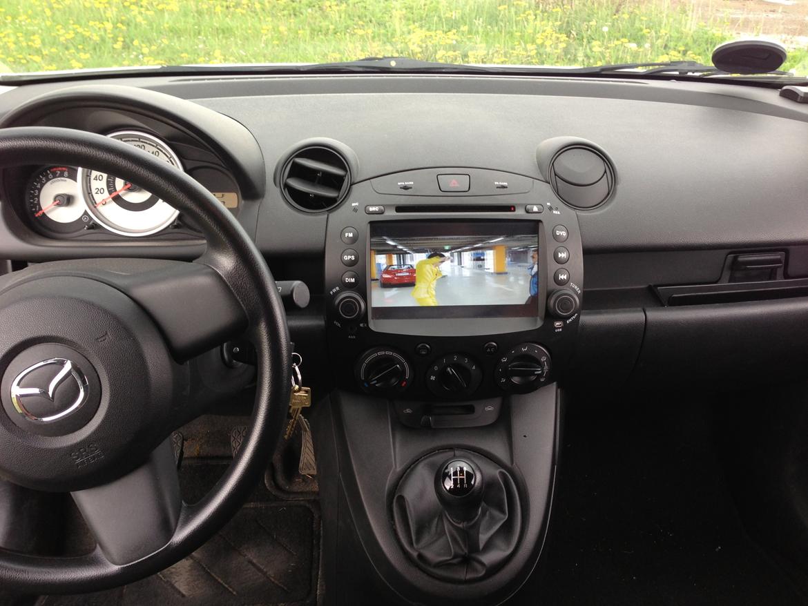 Mazda 2 DE 1,3 Hatchback billede 8