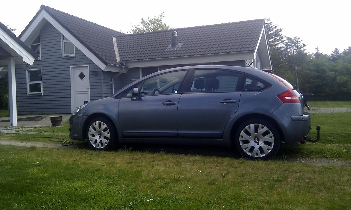 Citroën C4 2.0 HDI VTR+ billede 1