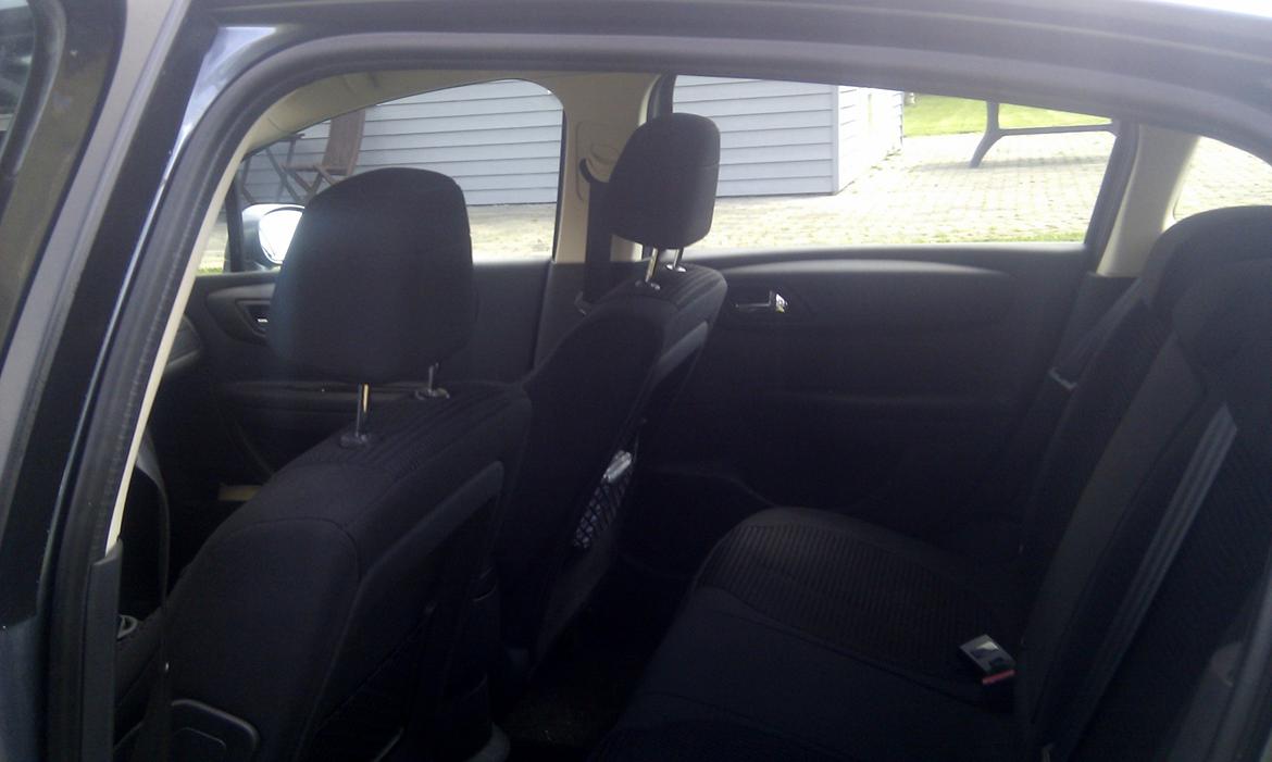 Citroën C4 2.0 HDI VTR+ billede 11