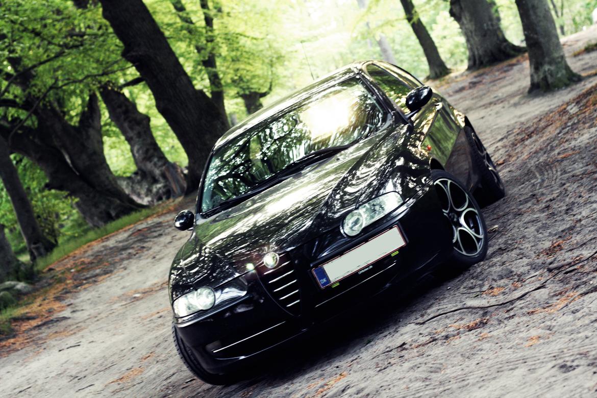 Alfa Romeo 147 2,0 selespeed - Elsker den front. billede 2