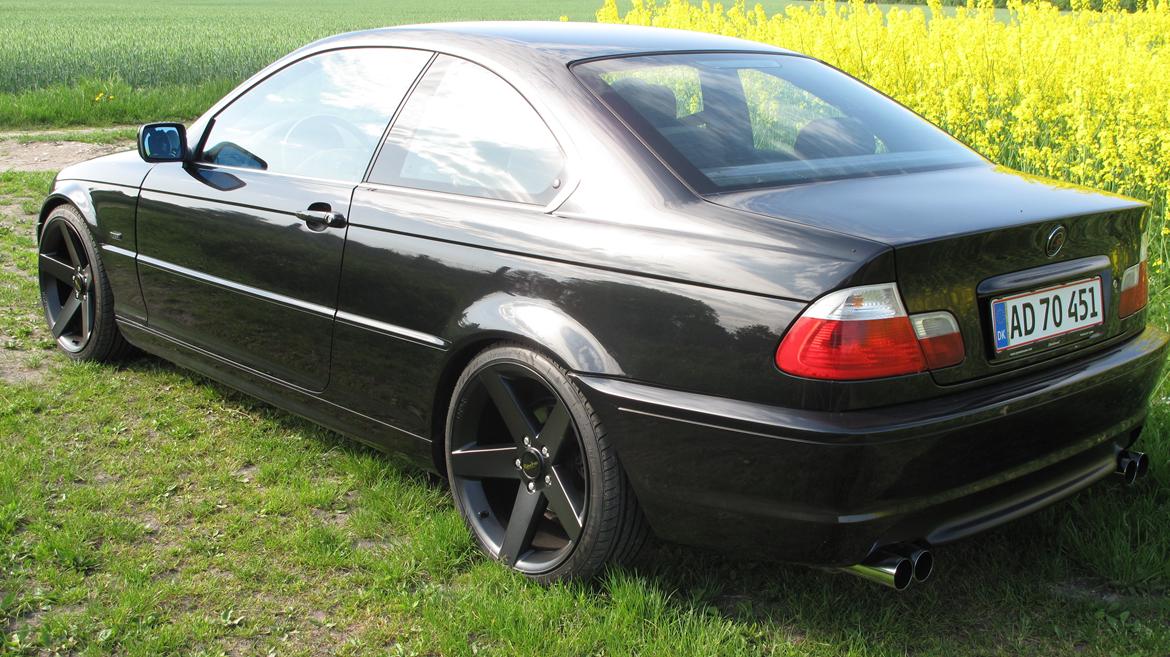 BMW 320 Ci 2.2 E46 "Black Edition" billede 10