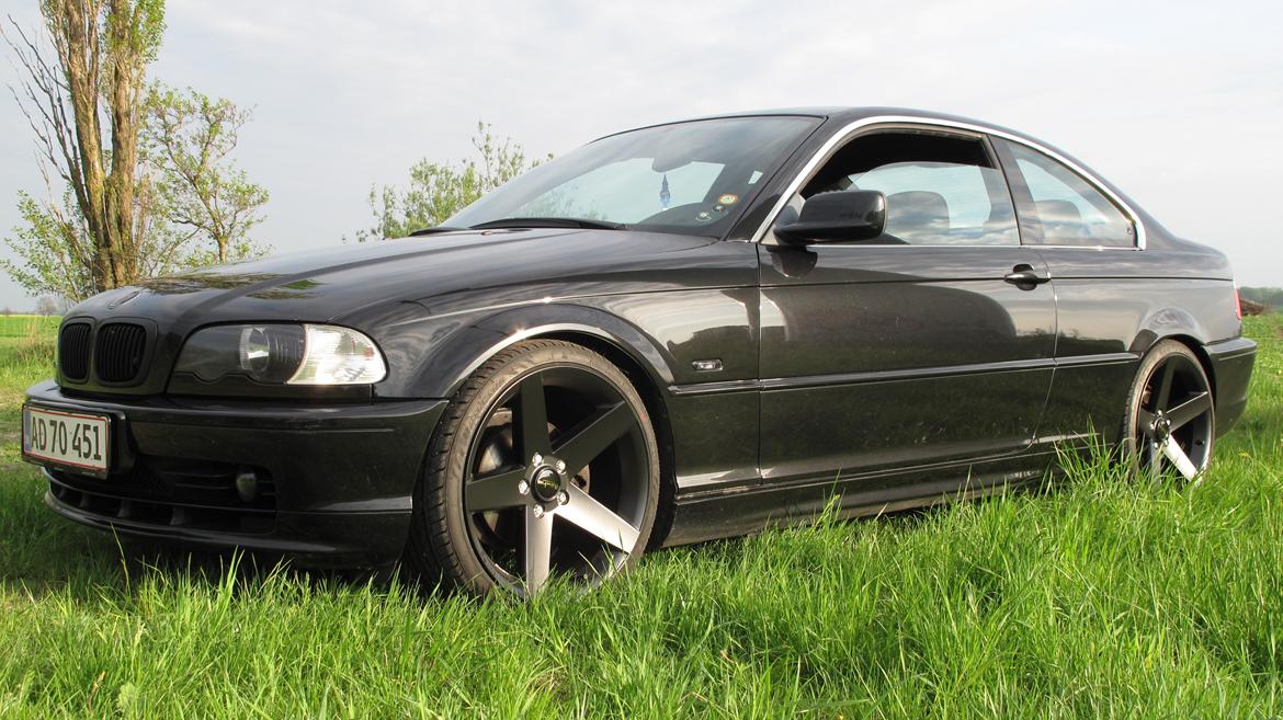 BMW 320 Ci 2.2 E46 "Black Edition" billede 16